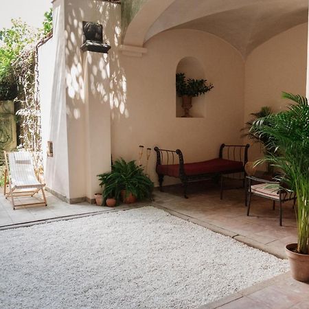 Appartement Casa Aguila Casco Antiguo Patio Privado à Caces Extérieur photo